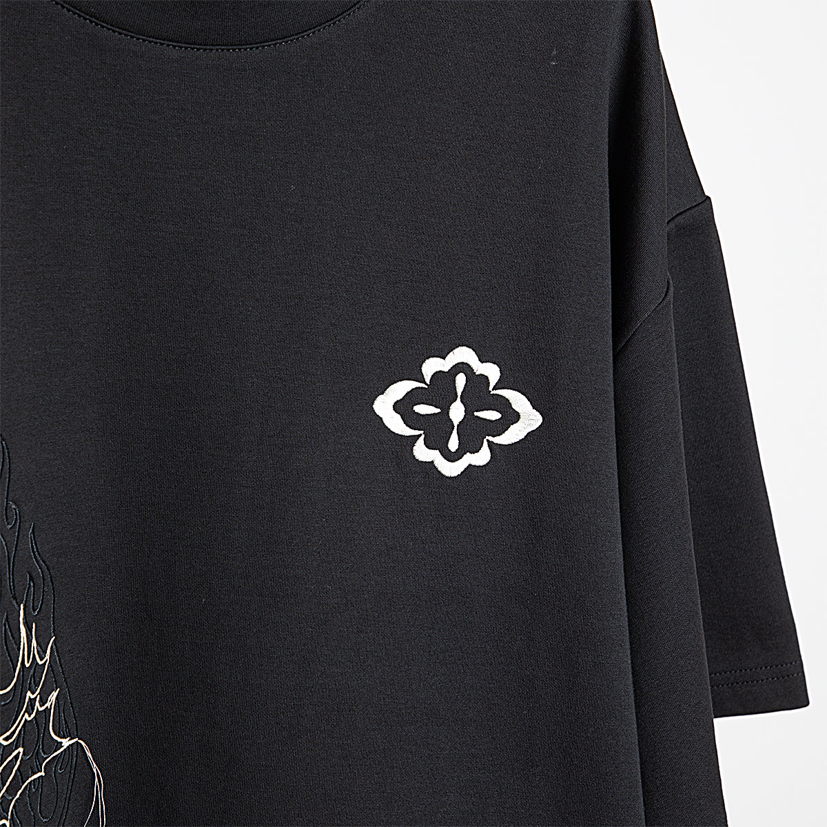 【予約商品】刺繍Tシャツ